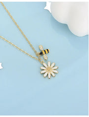 925 Sterling Silver Bee and Flower Necklace with Zircon and Enamel Pendant