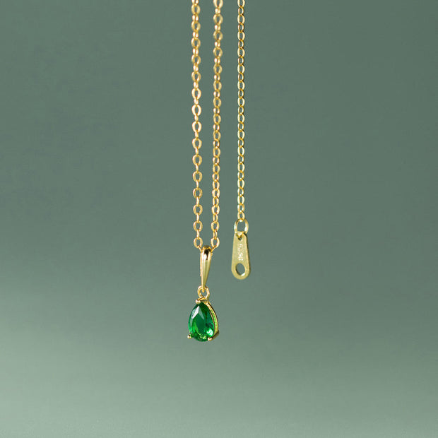 Dewdrop Delight: 925 Silver Water Drop-Shaped Green Zircon Pendant Necklace