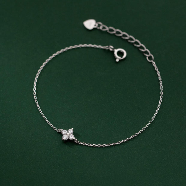 925 Sterling Silver Minimalist Clover Bracelet, Gold-Plated with Zircon Flower Petals